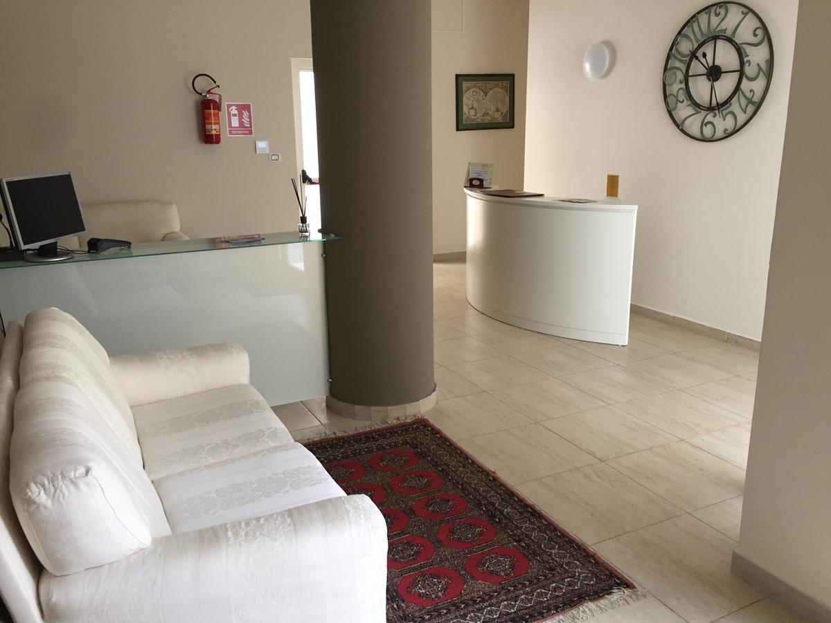Don Marino Residence Трани Екстериор снимка